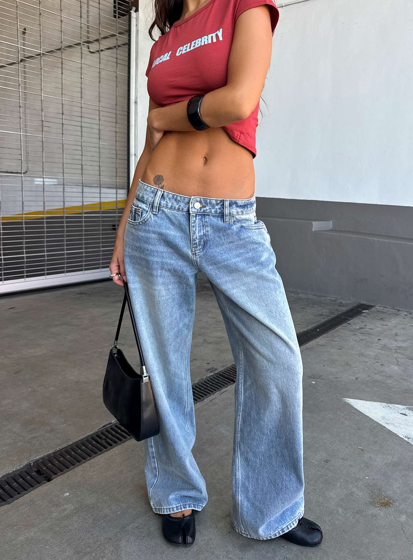 Ellanor Orta Mavi Düşük Bel Bol Kesim Denim Pantolon