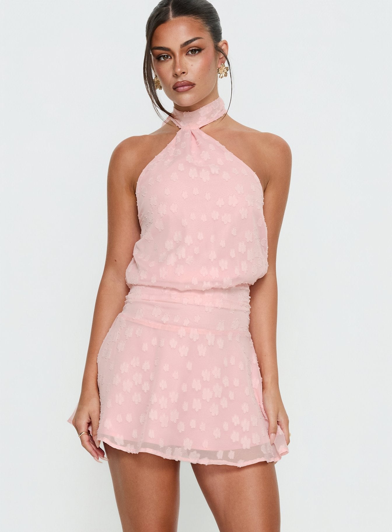 Jakarlı Pembe Eurythmic Şal Halter Mini Elbise