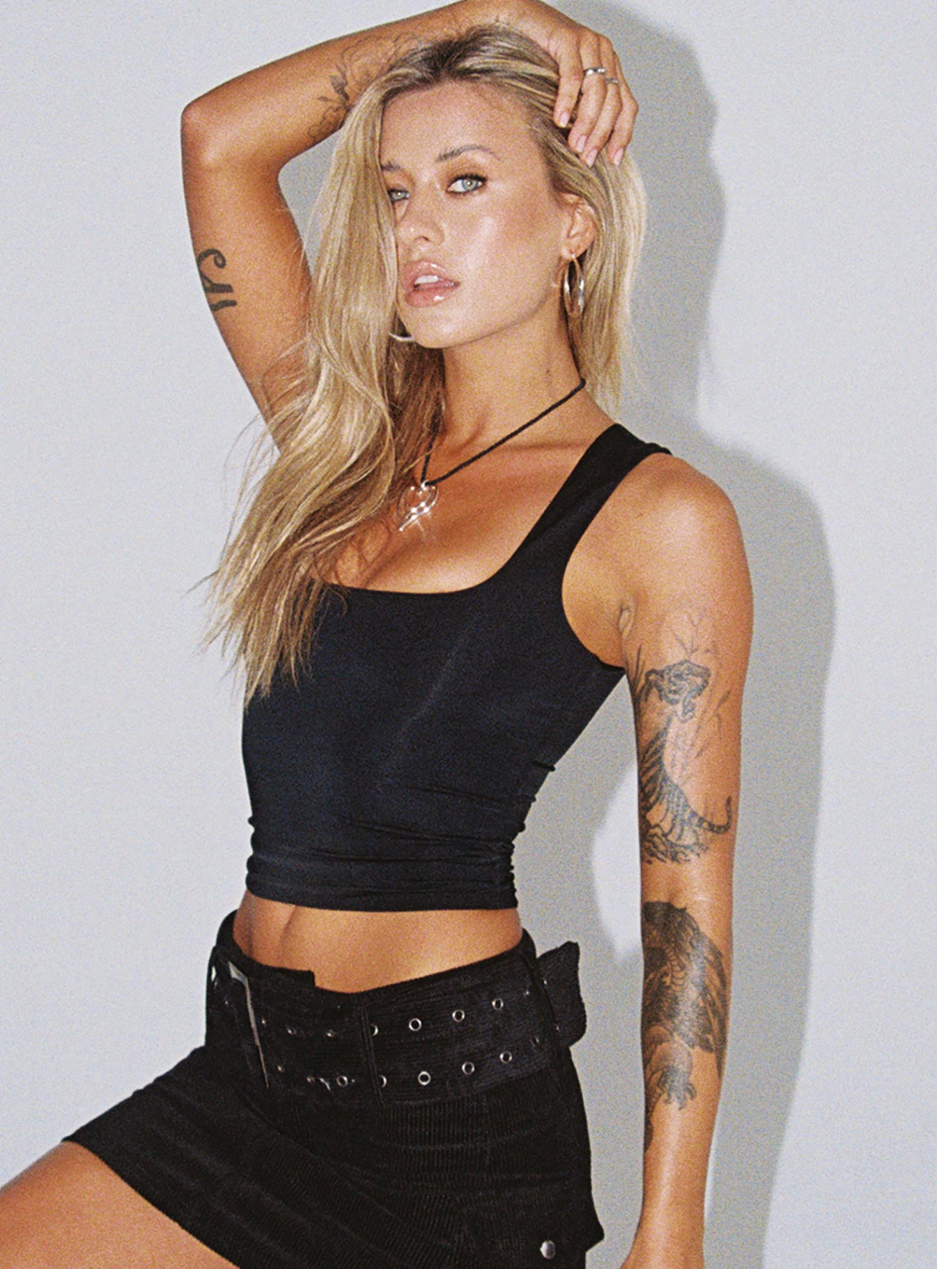 Zoe Siyah Bluzu