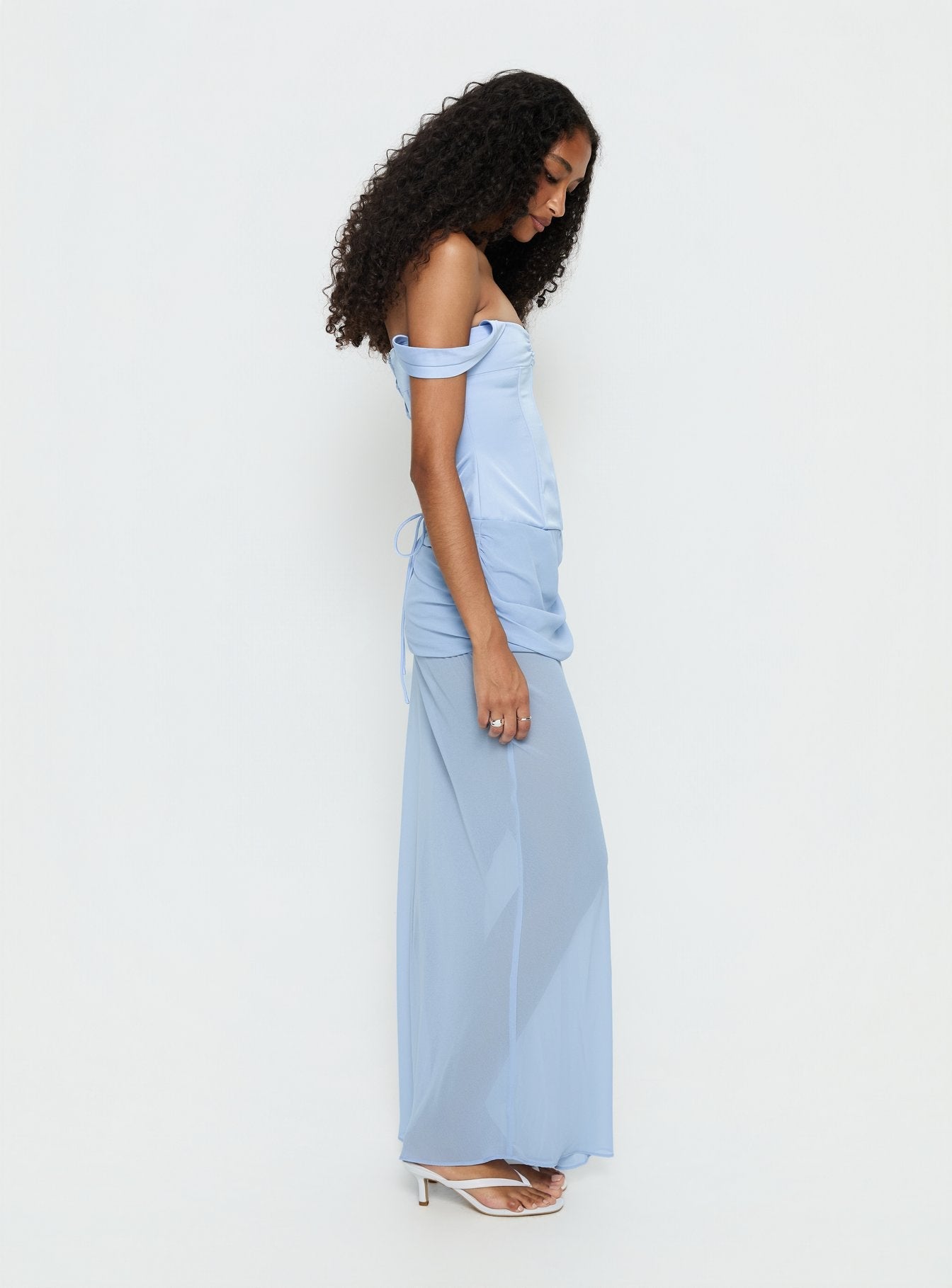Angiola Mavi Off-Shoulder Uzun Elbise