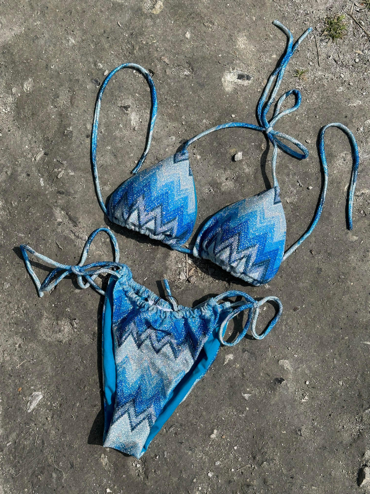 Mavi Parlak Bikini