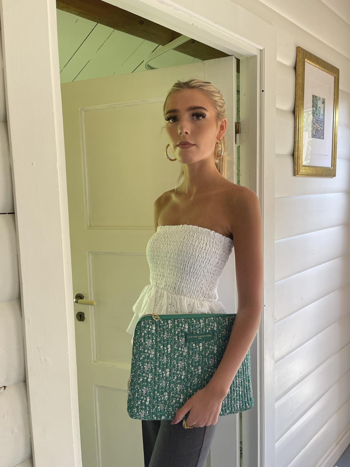 Milla Beyaz Dantel Detaylı Bluz