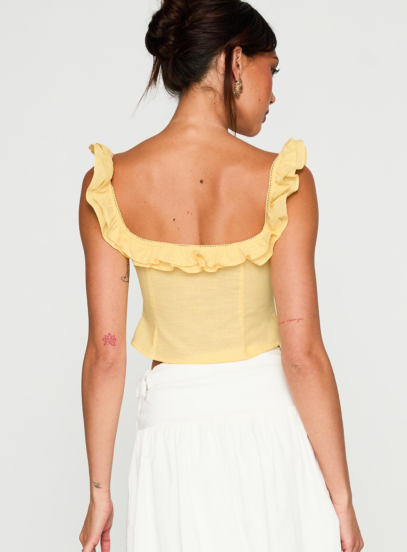 Isadoria Sarı Fırfırlı Keten Karışımlı Crop Top