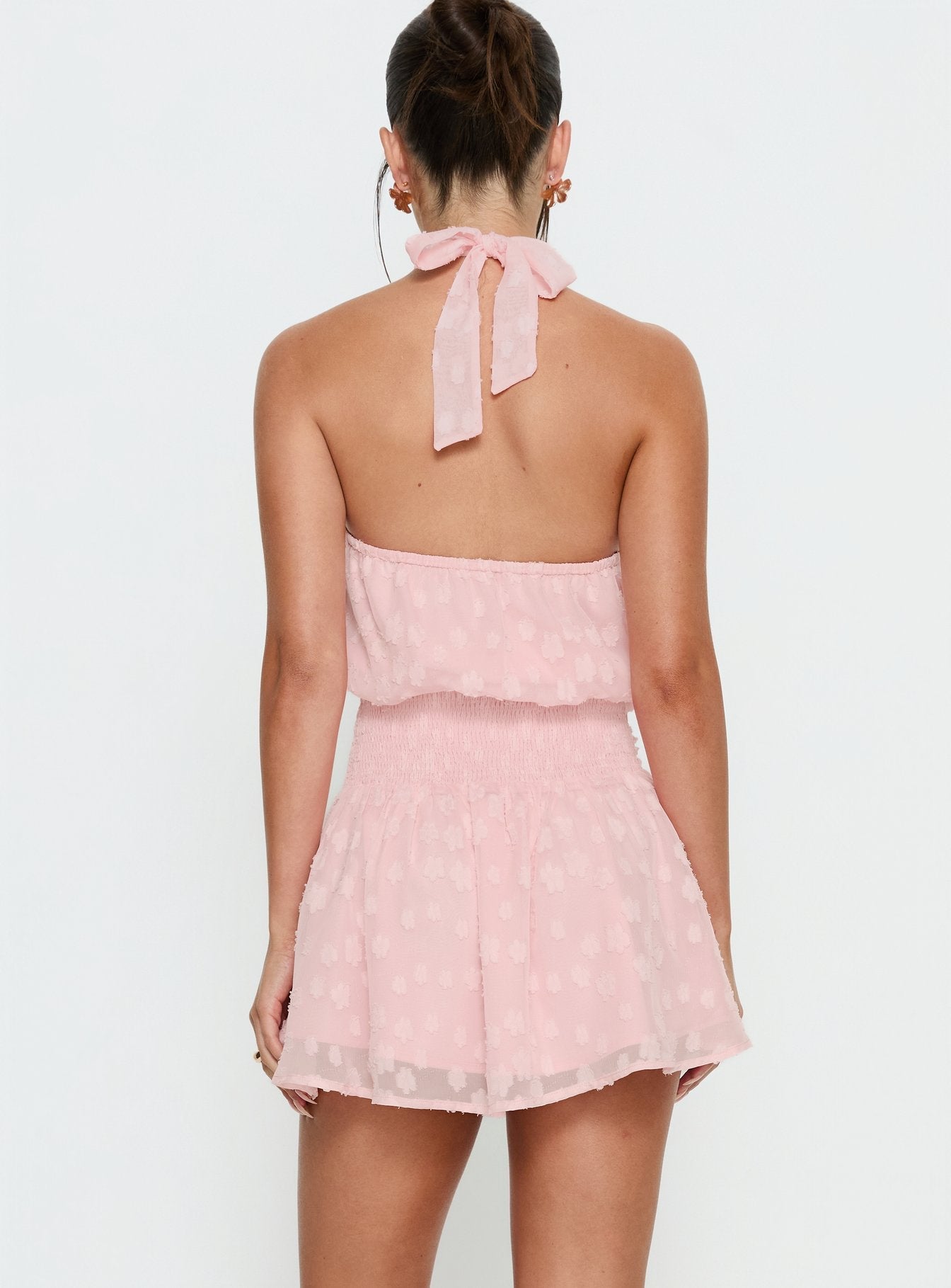 Jakarlı Pembe Eurythmic Şal Halter Mini Elbise
