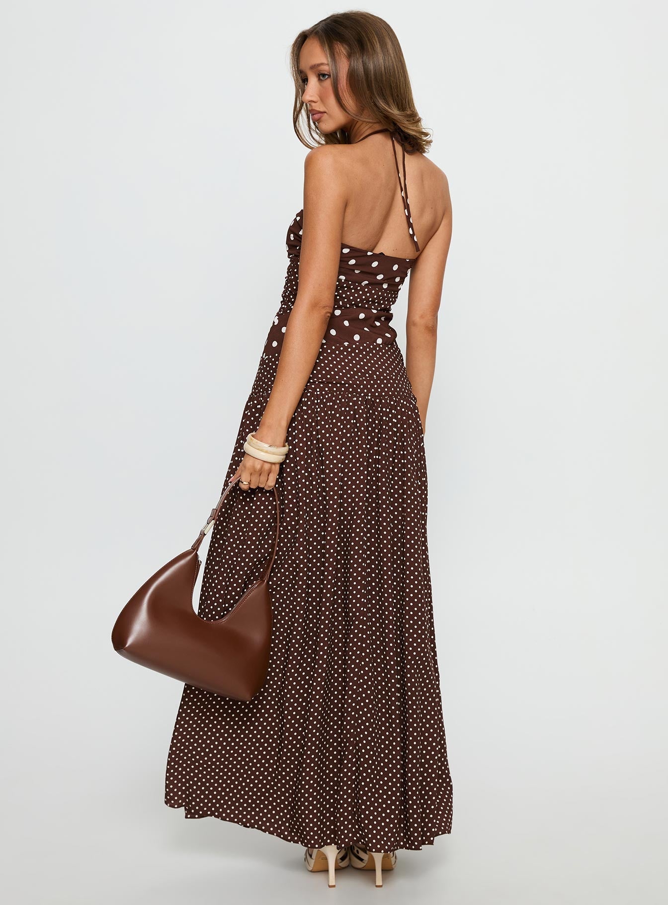 Puantiye Desenli Kahverengi Halter Maxi Elbise