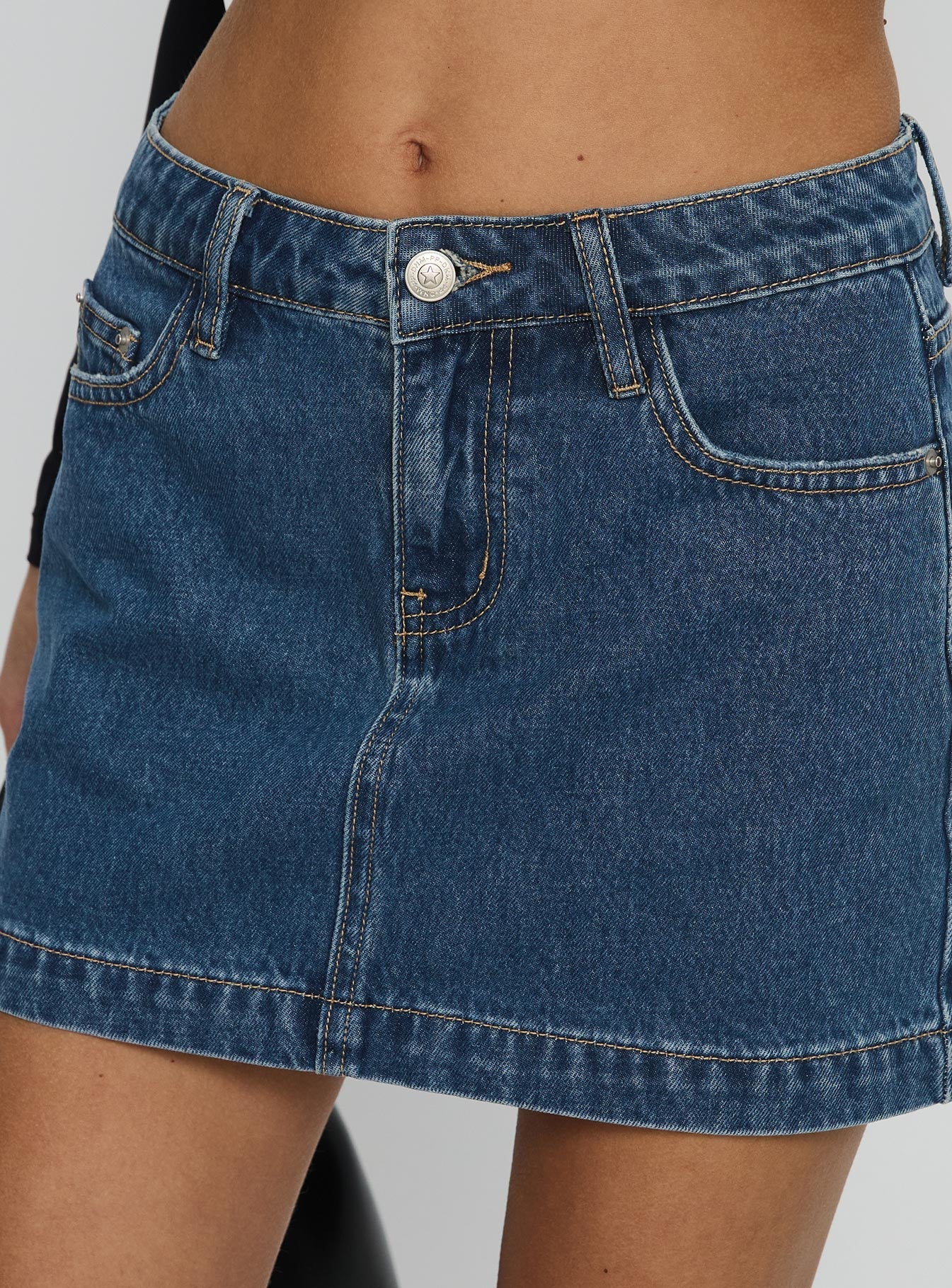 Nickei Orta Yıkama Denim Mini Etek
