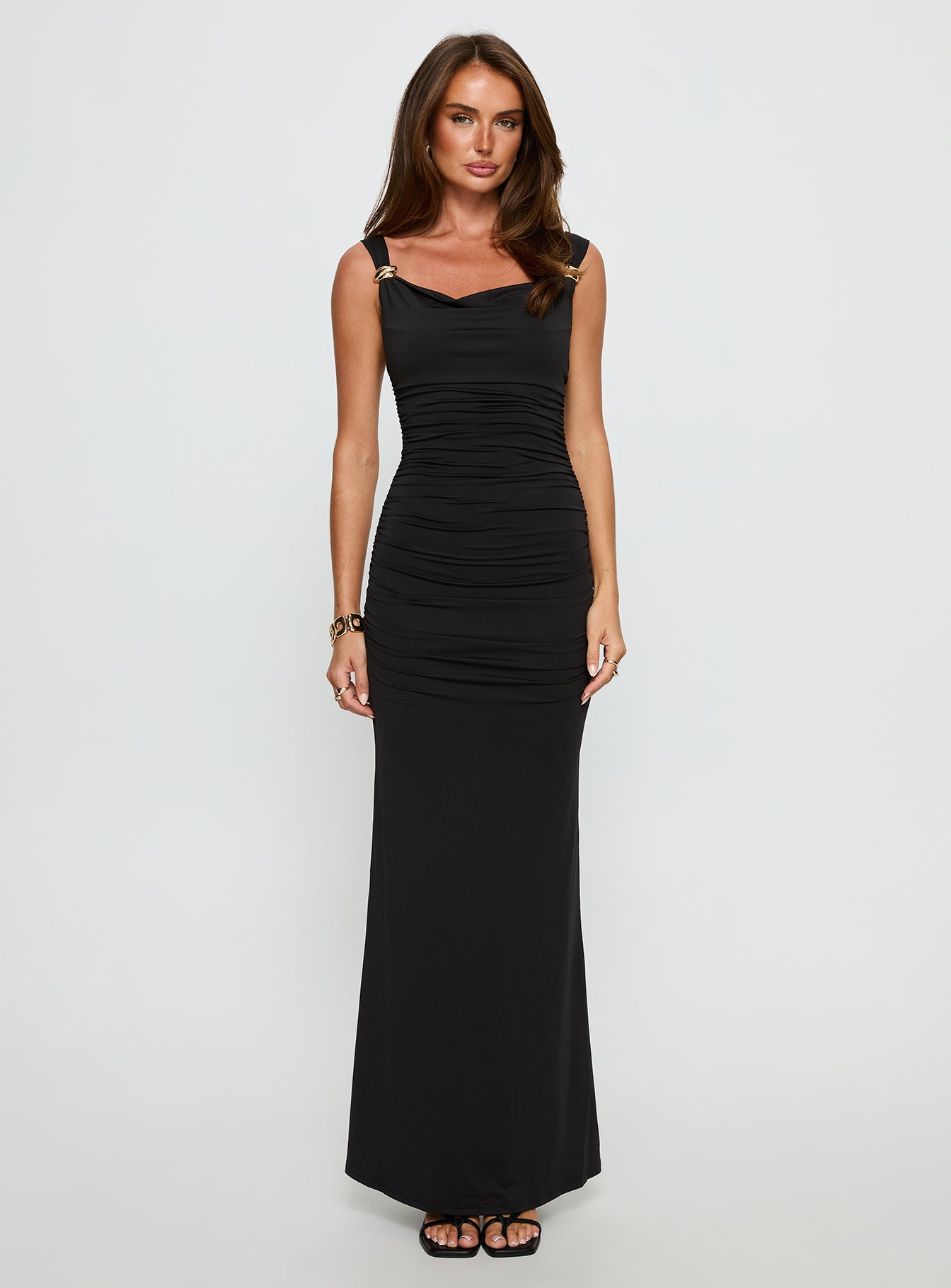 Yakira Siyah Halter Yaka Maxi Elbise