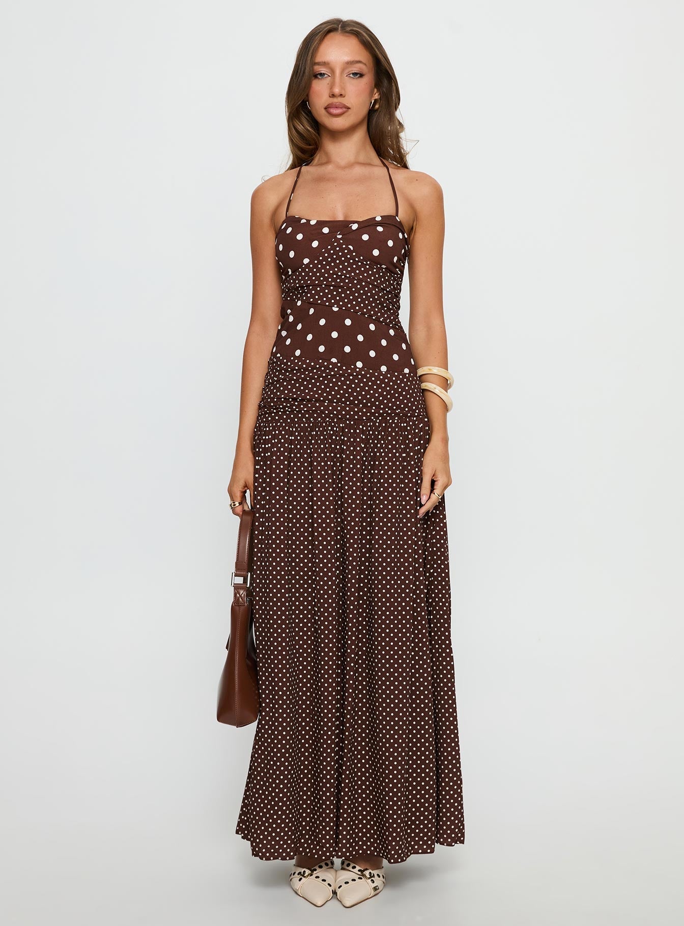 Puantiye Desenli Kahverengi Halter Maxi Elbise