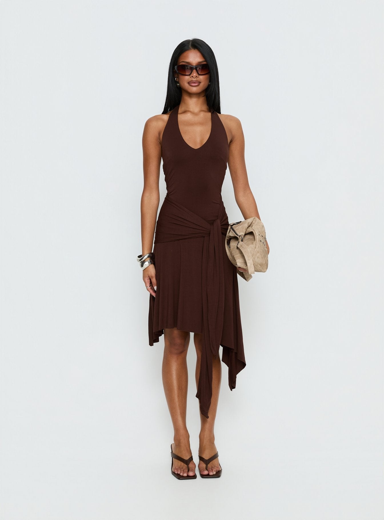 Çikolata Renk Asimetrik Halter Midi Elbise - Ay Işığı