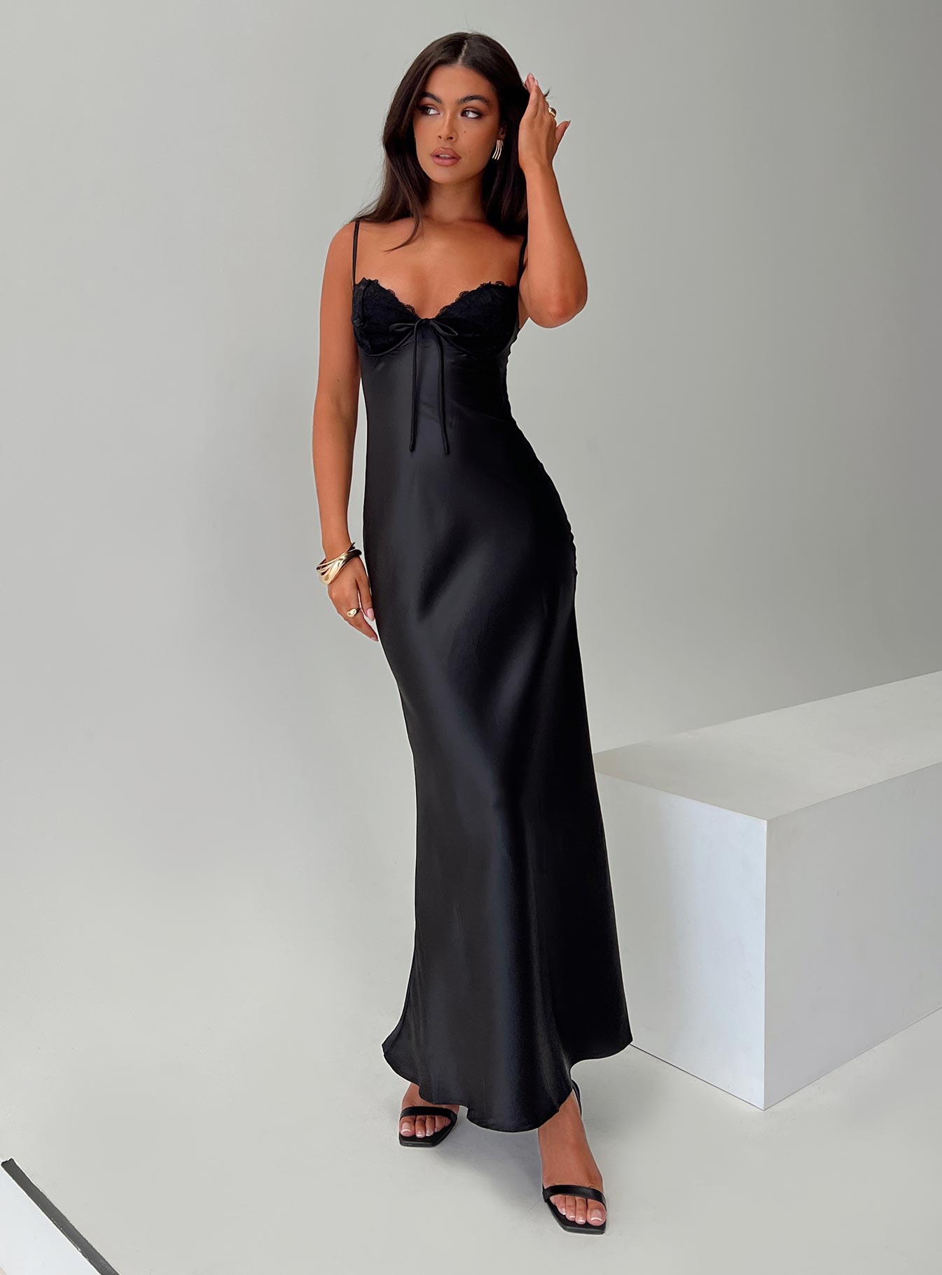 Fadyen Siyah Maxi Elbise