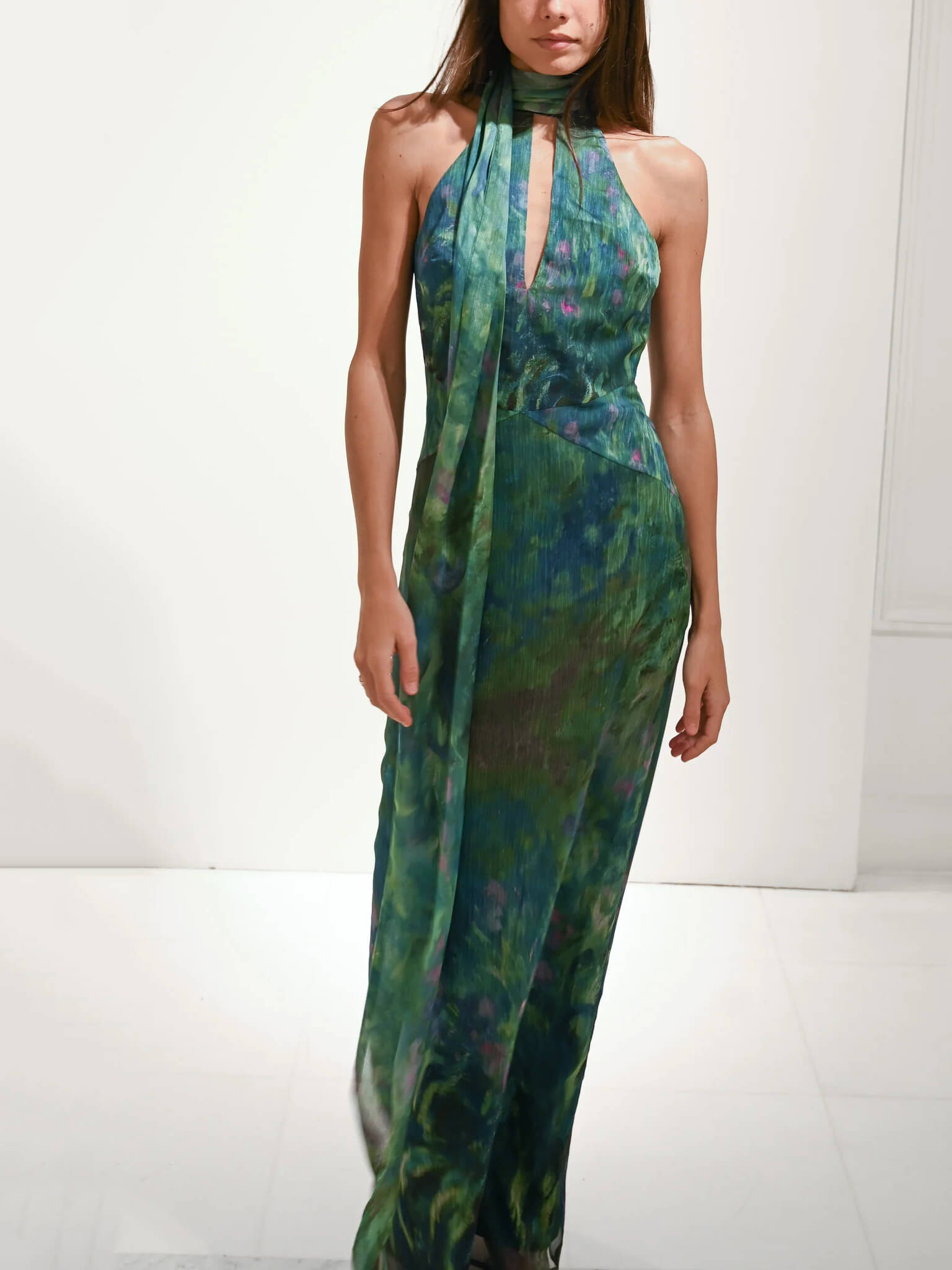Monet İris Desenli Maxi Elbise