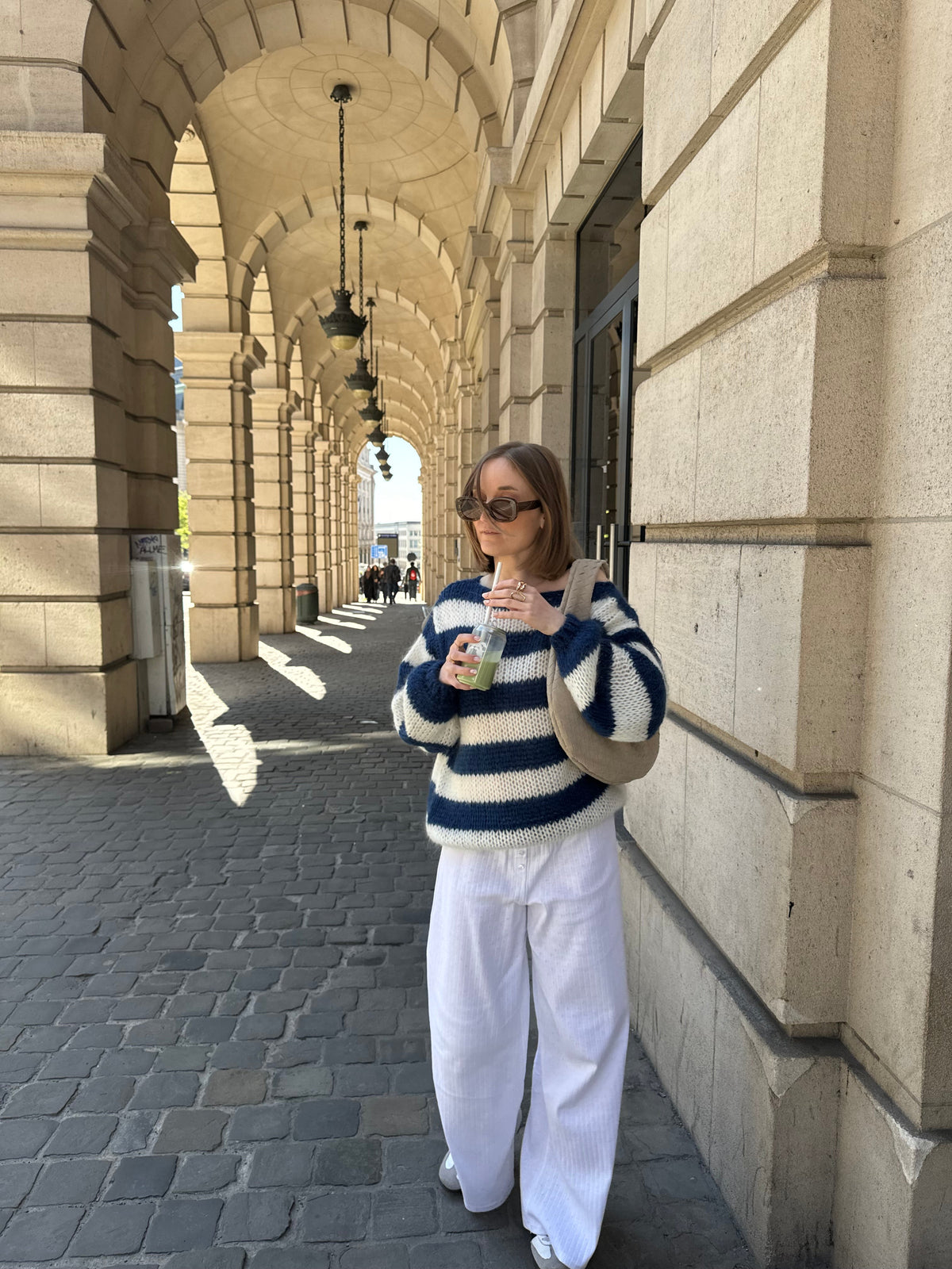 Anna Olympia Lacivert Triko