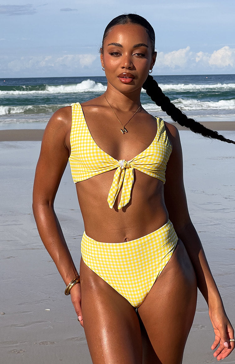 9.0 Sarı Kareli Mallorca Bikini Altı - Şık ve Rahat