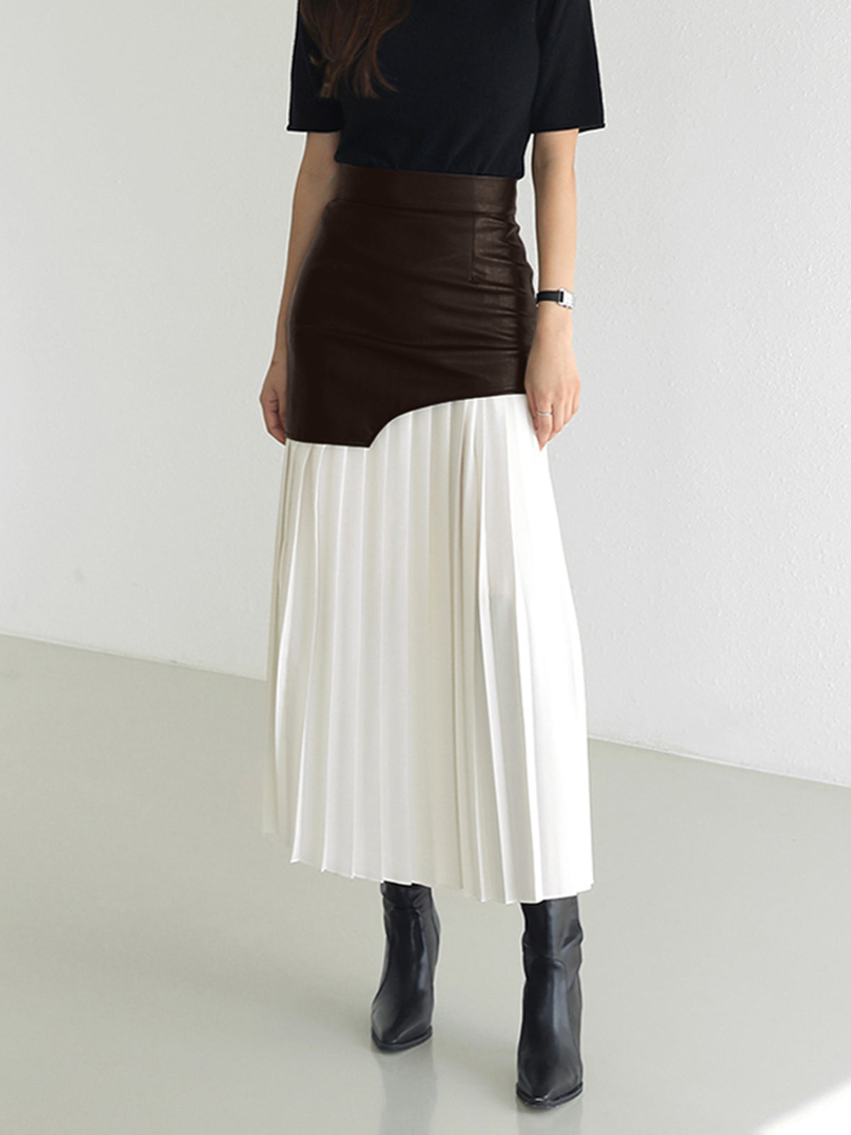 Patchwork Detaylı Asimetrik Pileli Maxi Etek
