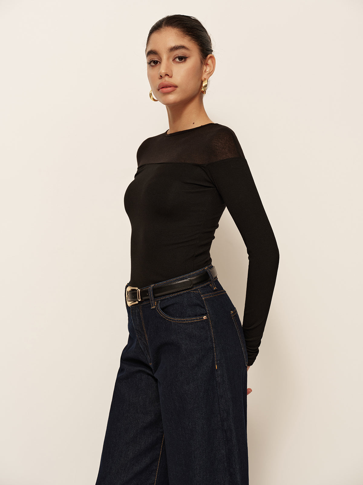 Transparan Omuz Detaylı Slim Fit Jarse Tişört