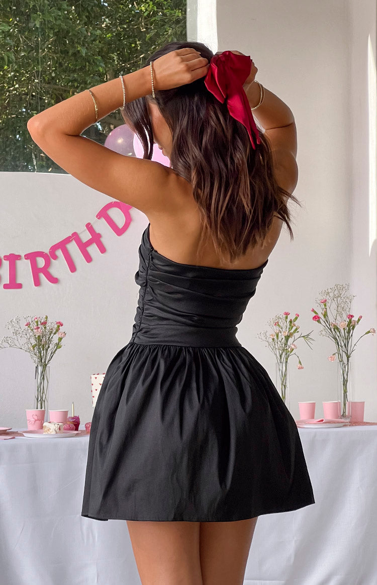 Siyah Straplez Mini Elbise