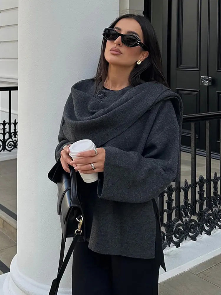 Tyra - Şık Eşarp Kaban