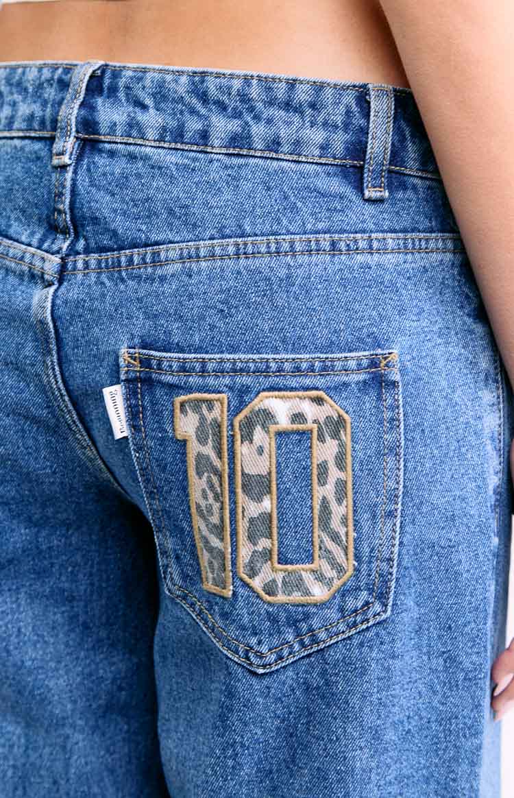 Charli Orta Yıkama Düşük Bel Bol Paça Jean