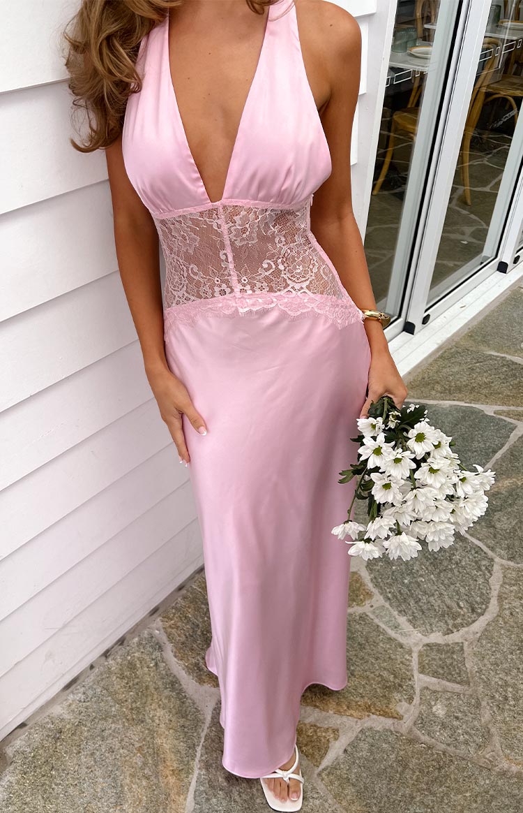 Divandi Pembe Dantel Detaylı Maxi Elbise