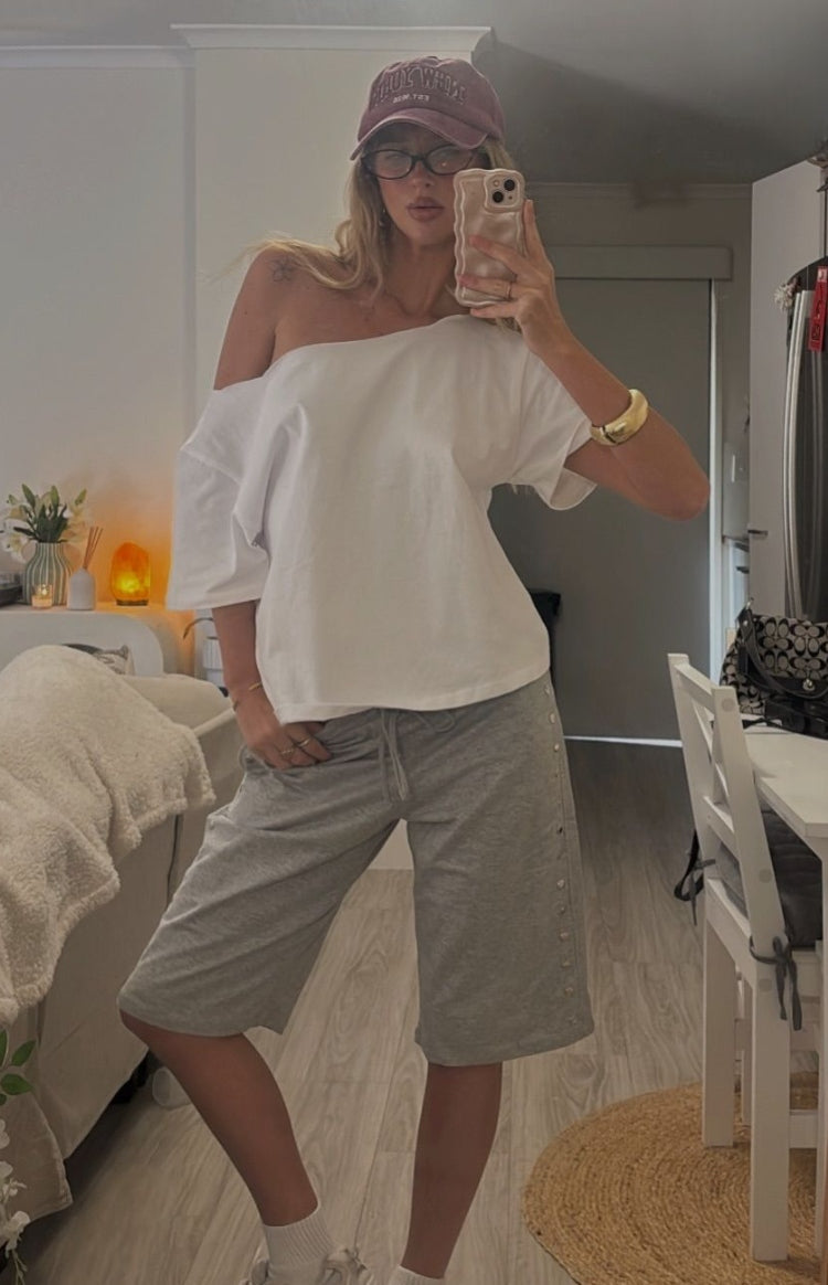 Henrie Beyaz Off-Shoulder Kısa Kol Tişört