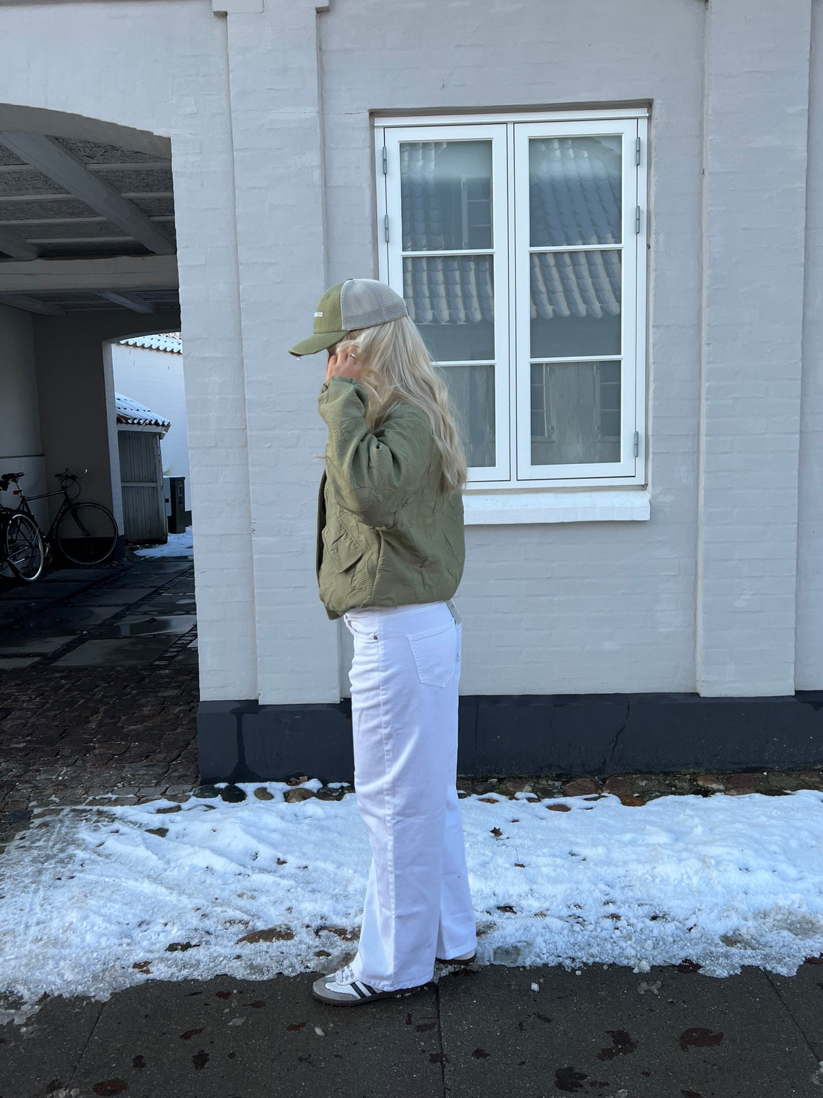 Anemon Beyaz Oversize Denim Pantolon