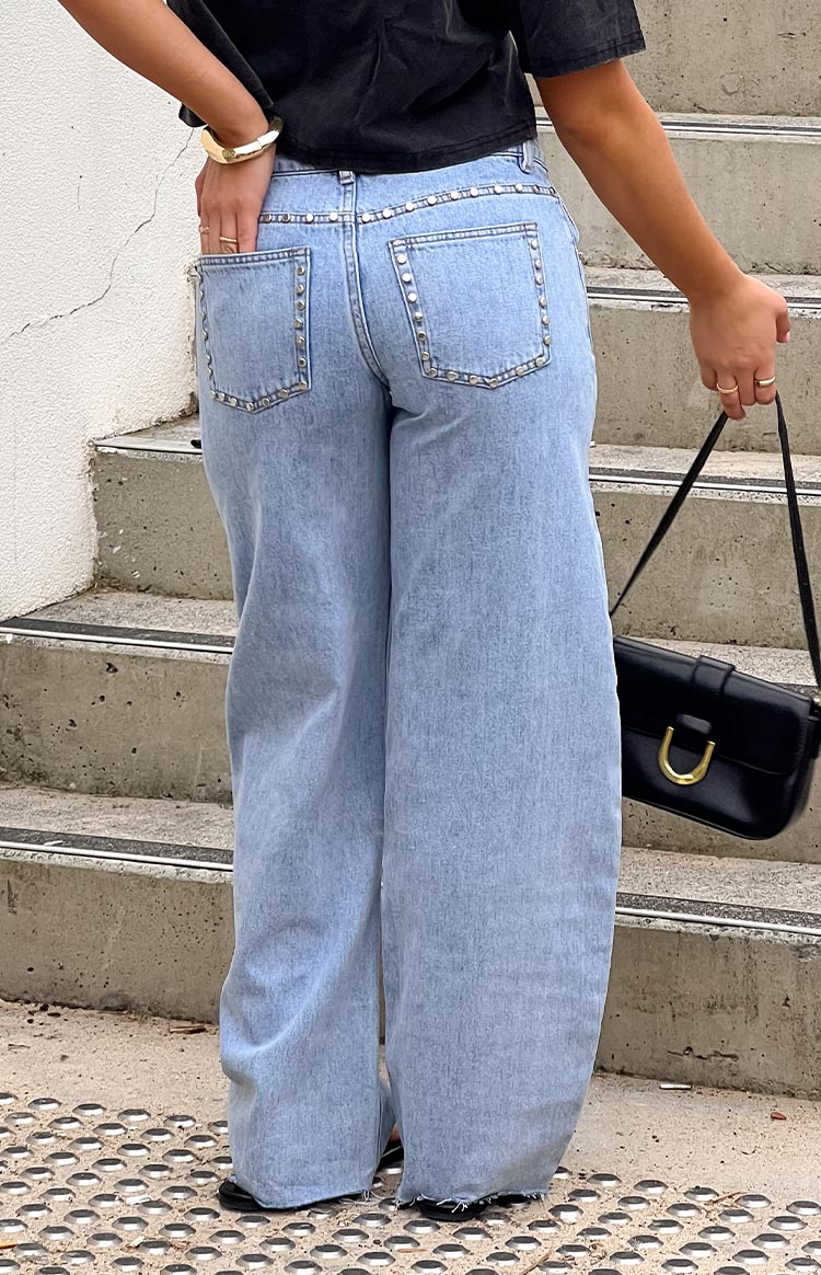Jannina Açık Yıkama Denim Taşlı Düşük Bel Jean