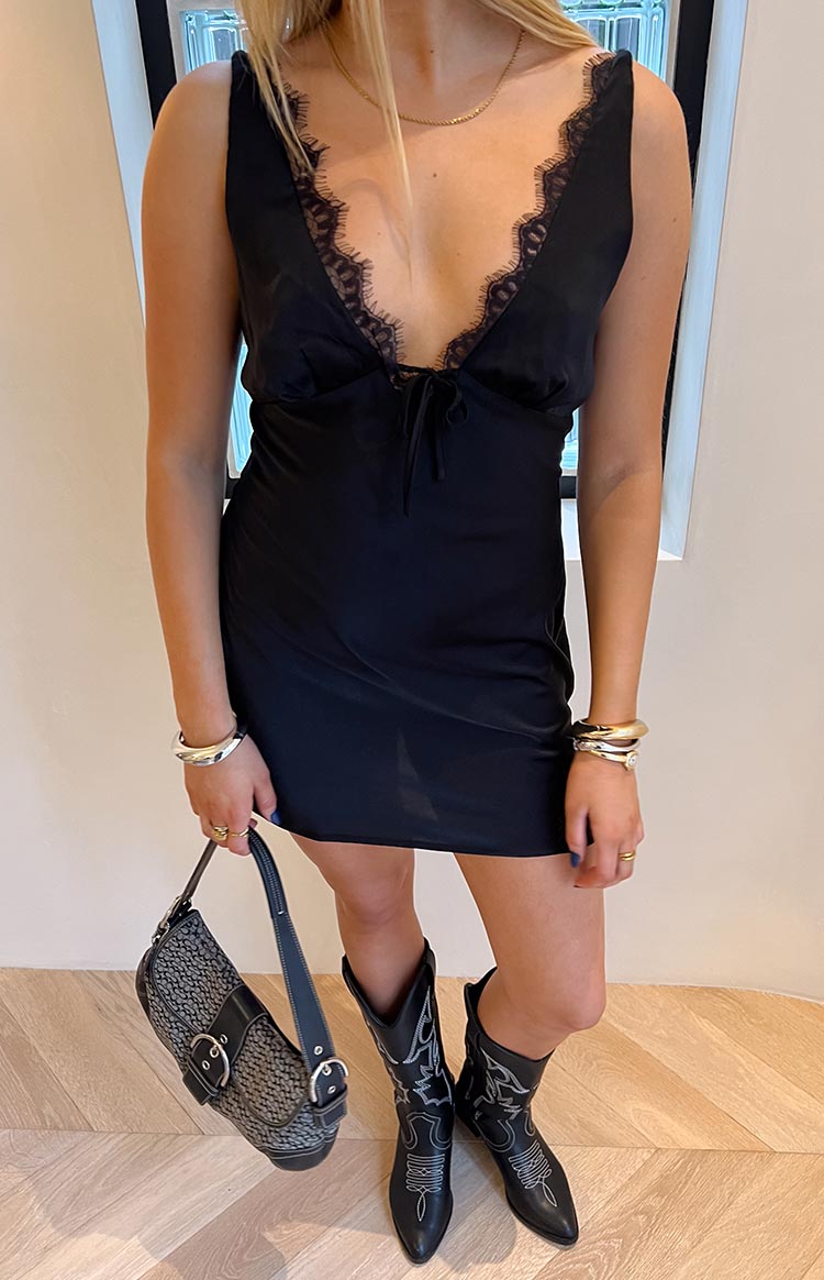 Jennifer Black Mini Parti Elbisesi