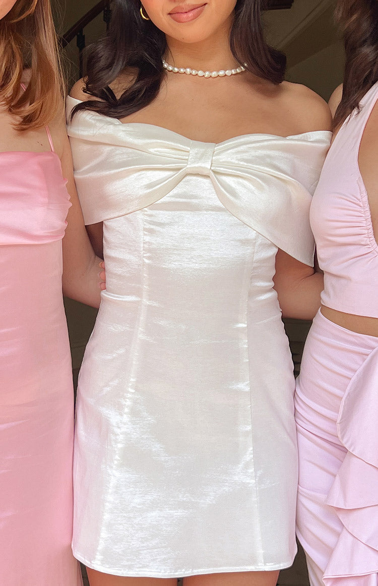 Lissy Beyaz Mini Elbise