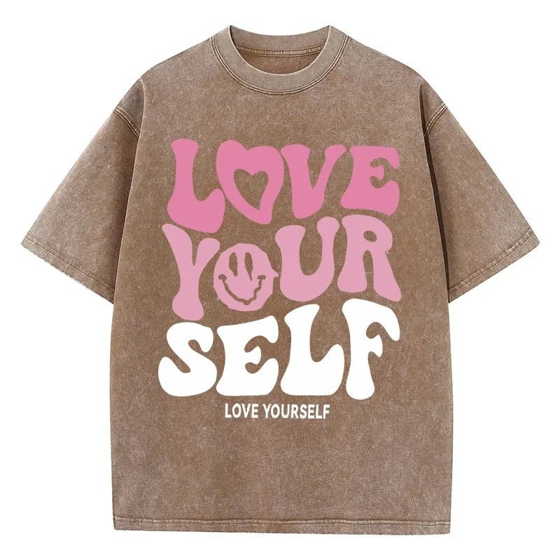Love Yourself Tişört