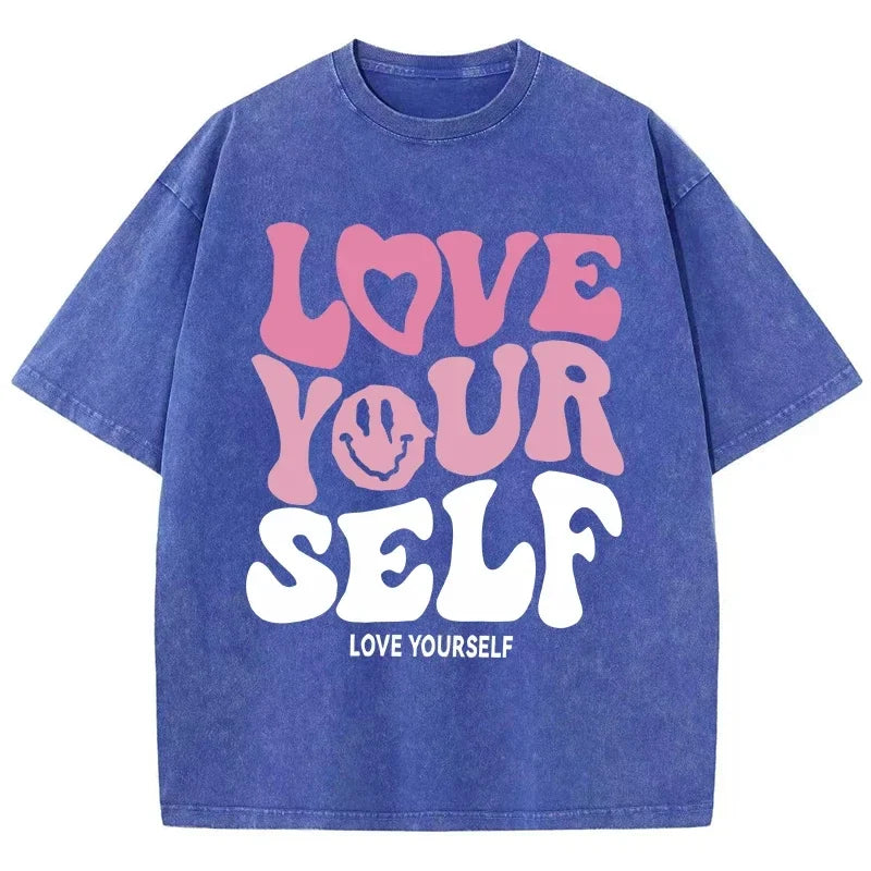 Love Yourself Tişört