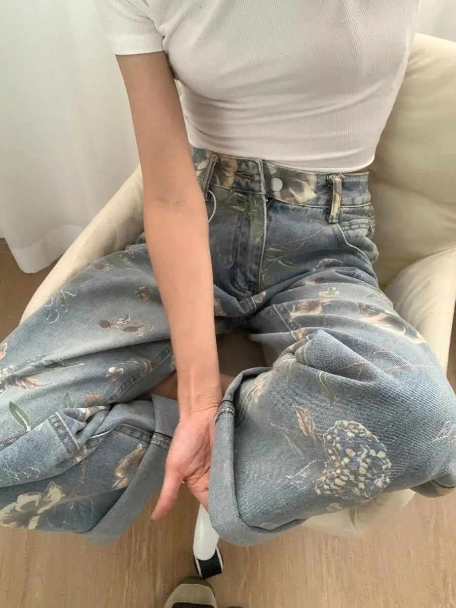 Printed Loose Straight Leg Jean