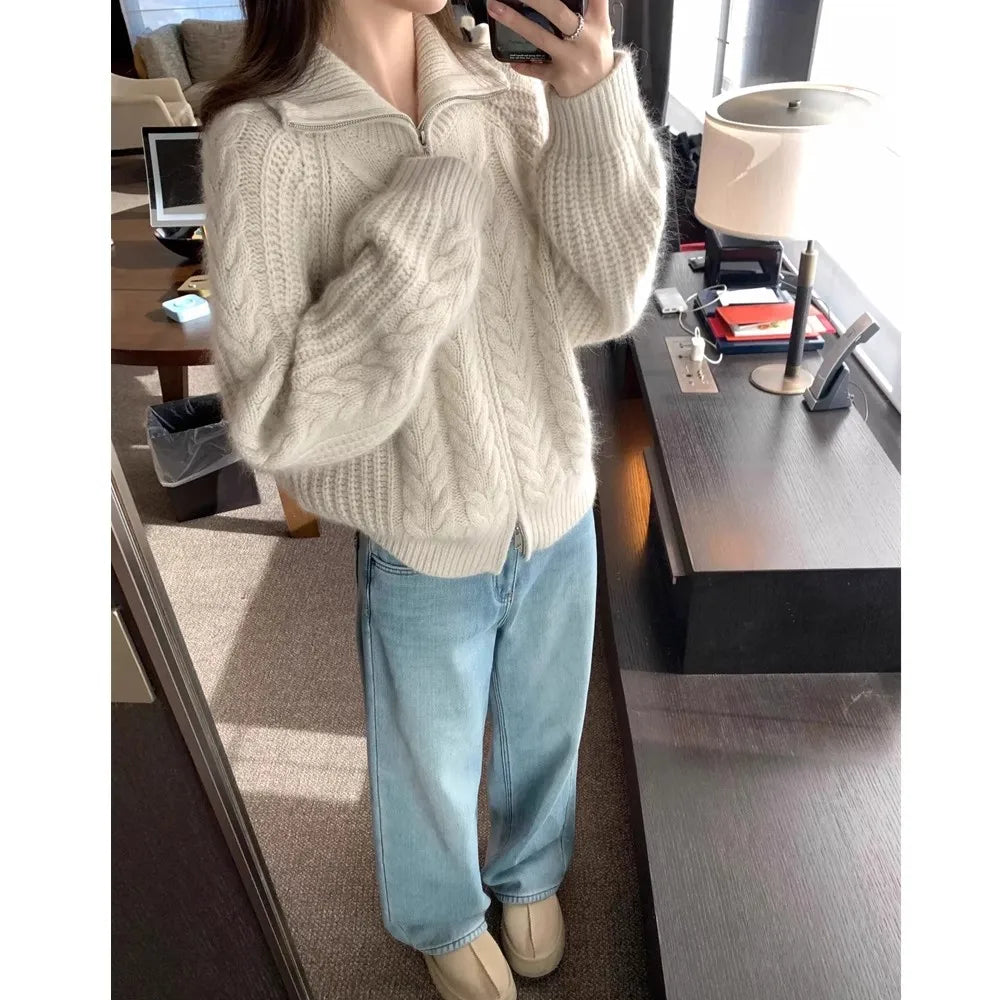 Delina Hırka