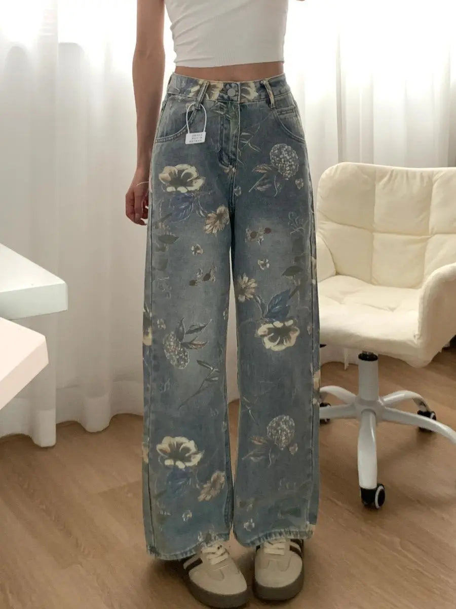 Printed Loose Straight Leg Jean
