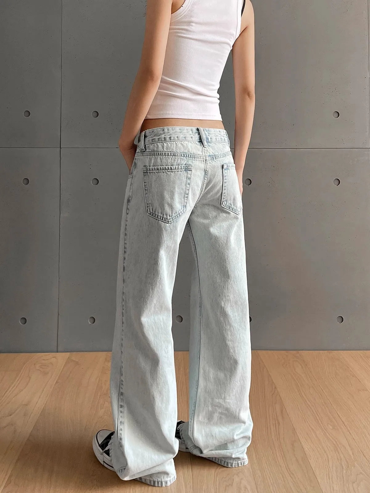Aestora Jean