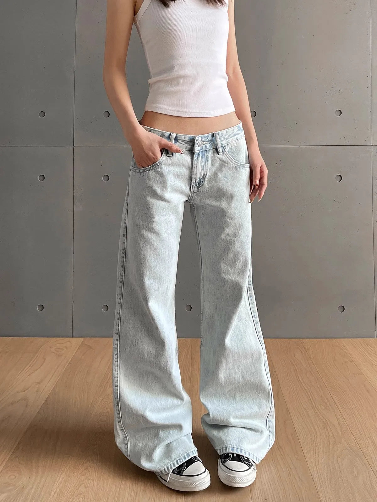 Aestora Jean