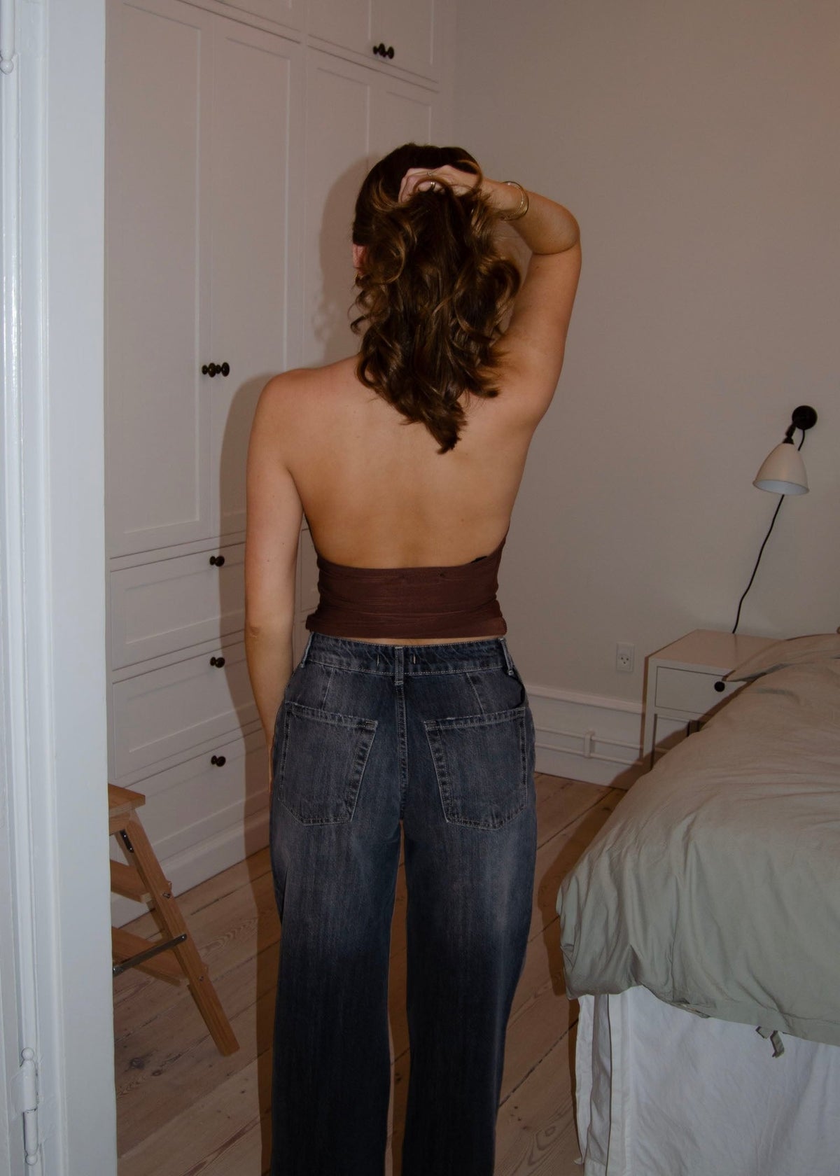 Kahverengi Dora Halter Yaka Bluz