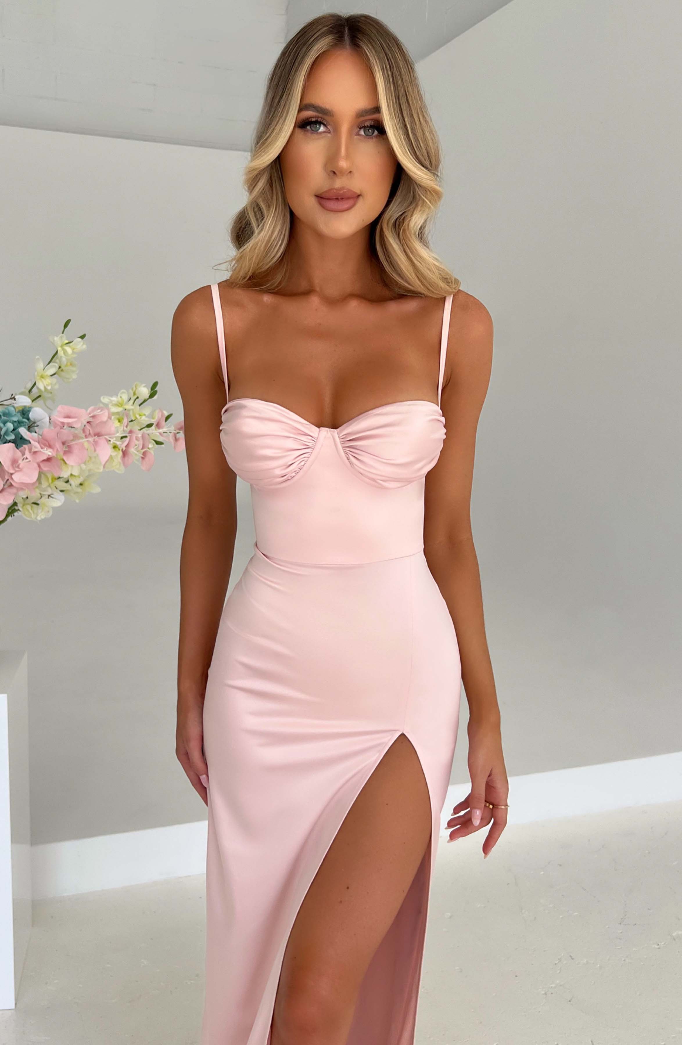 Alora Pembe Maxi Elbise