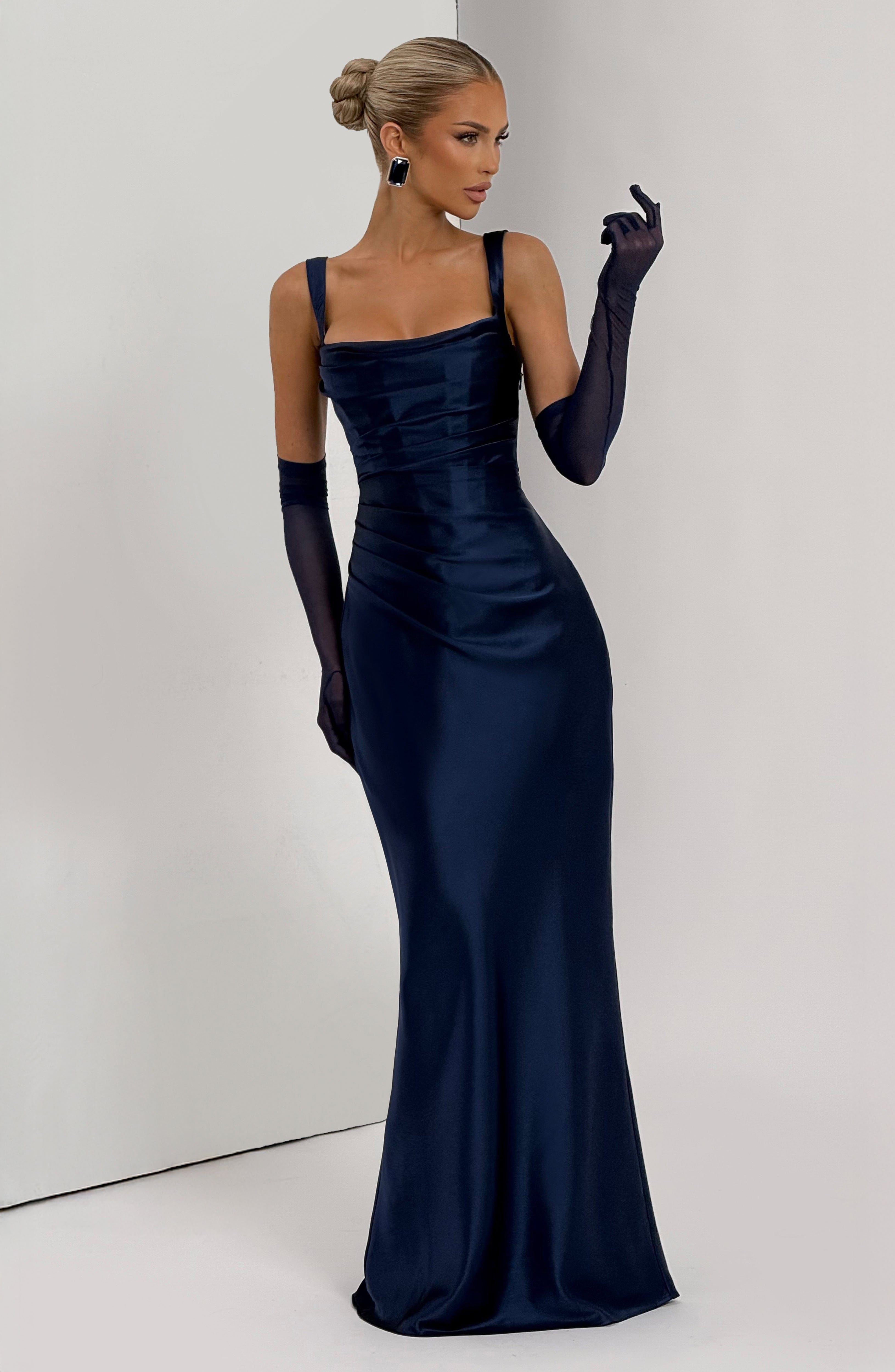 Calanthe Lacivert Maxi Elbise