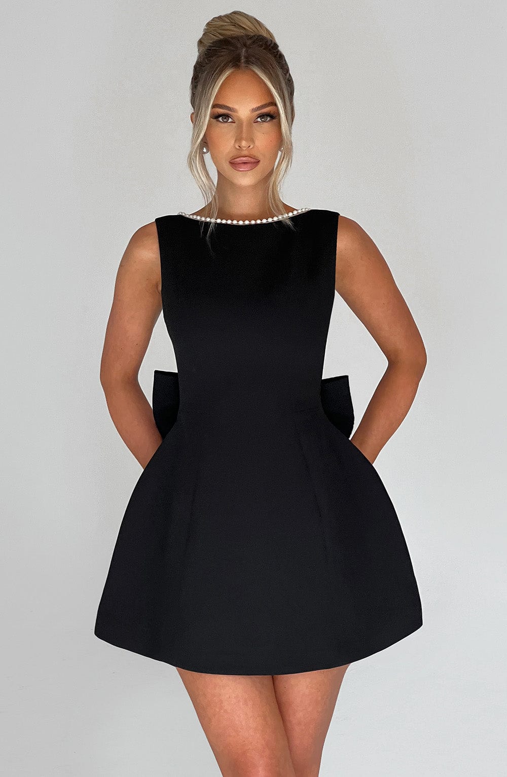 Carrie Mini Siyah Elbise