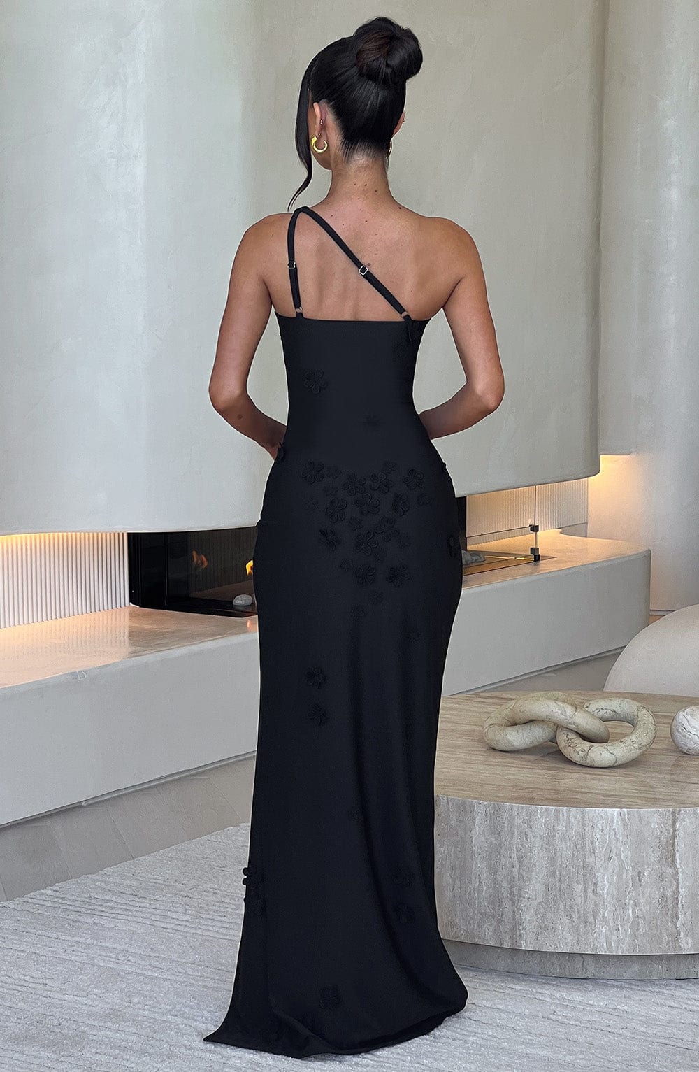 Cynthia Uzun Siyah Elbise