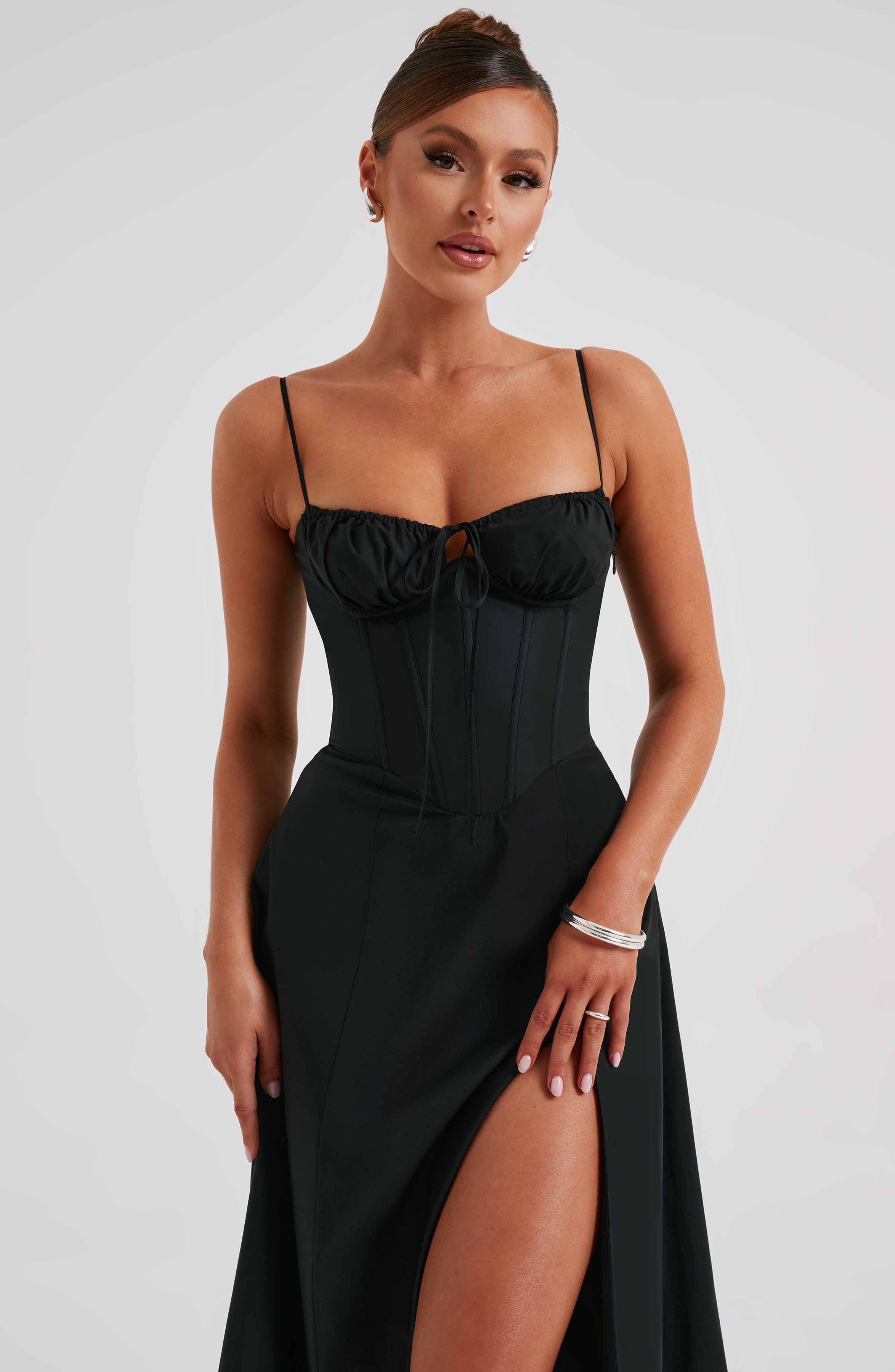 Deanna Midi Siyah Elbise