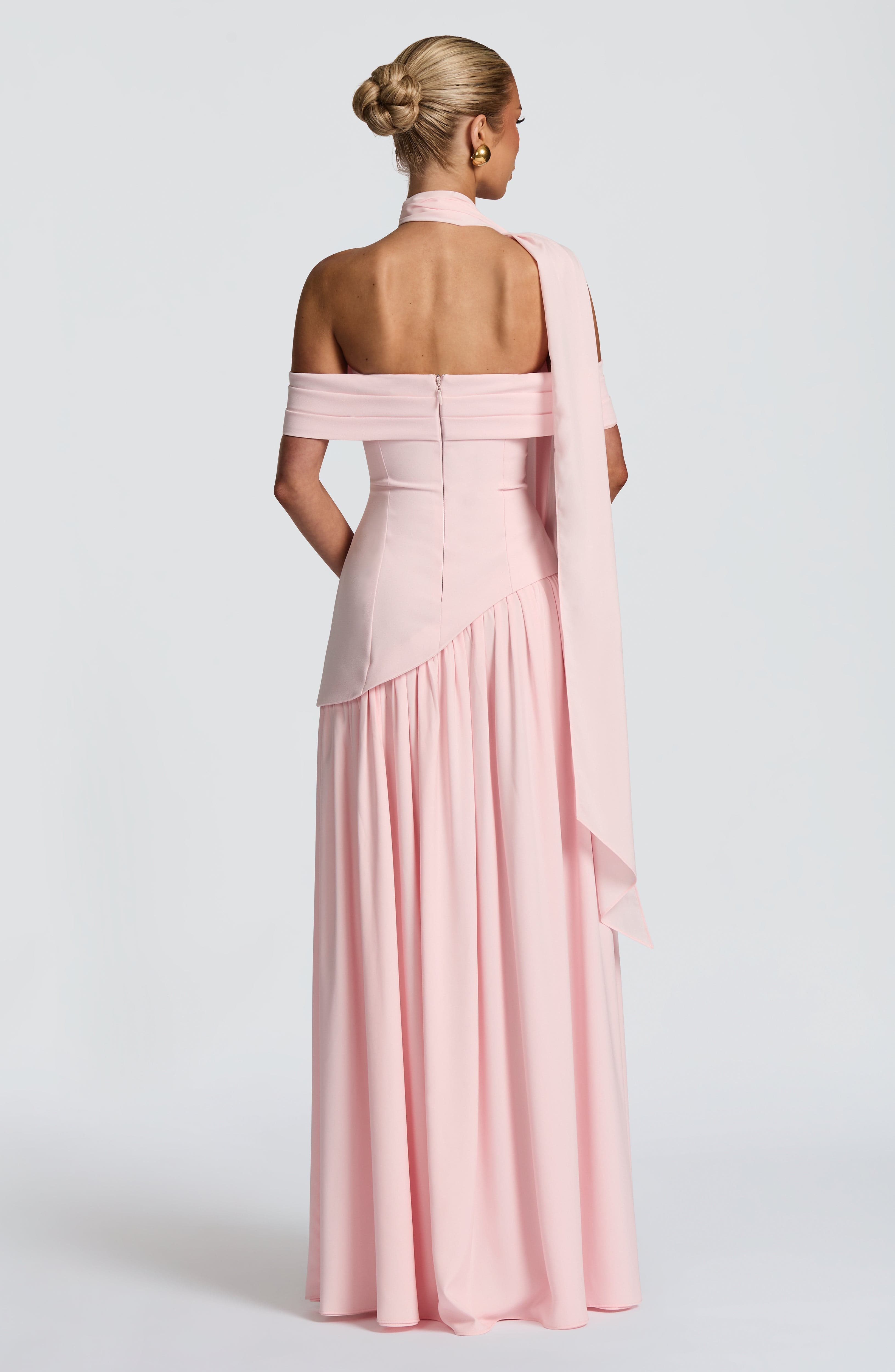 Delilah Pembe Maxi Elbise