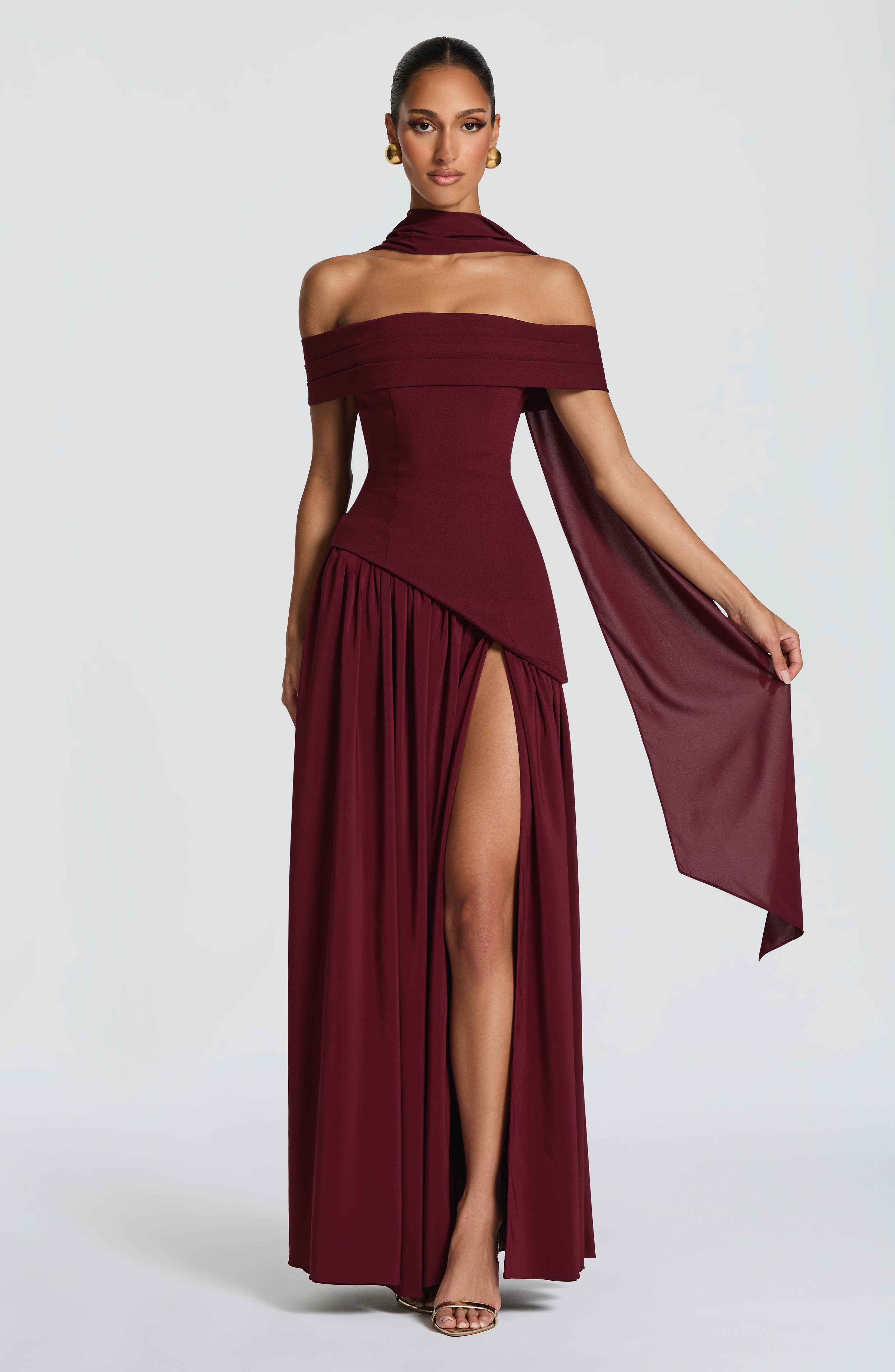 Delilah Maxi Elbise - Parlak Kiraz Rengi