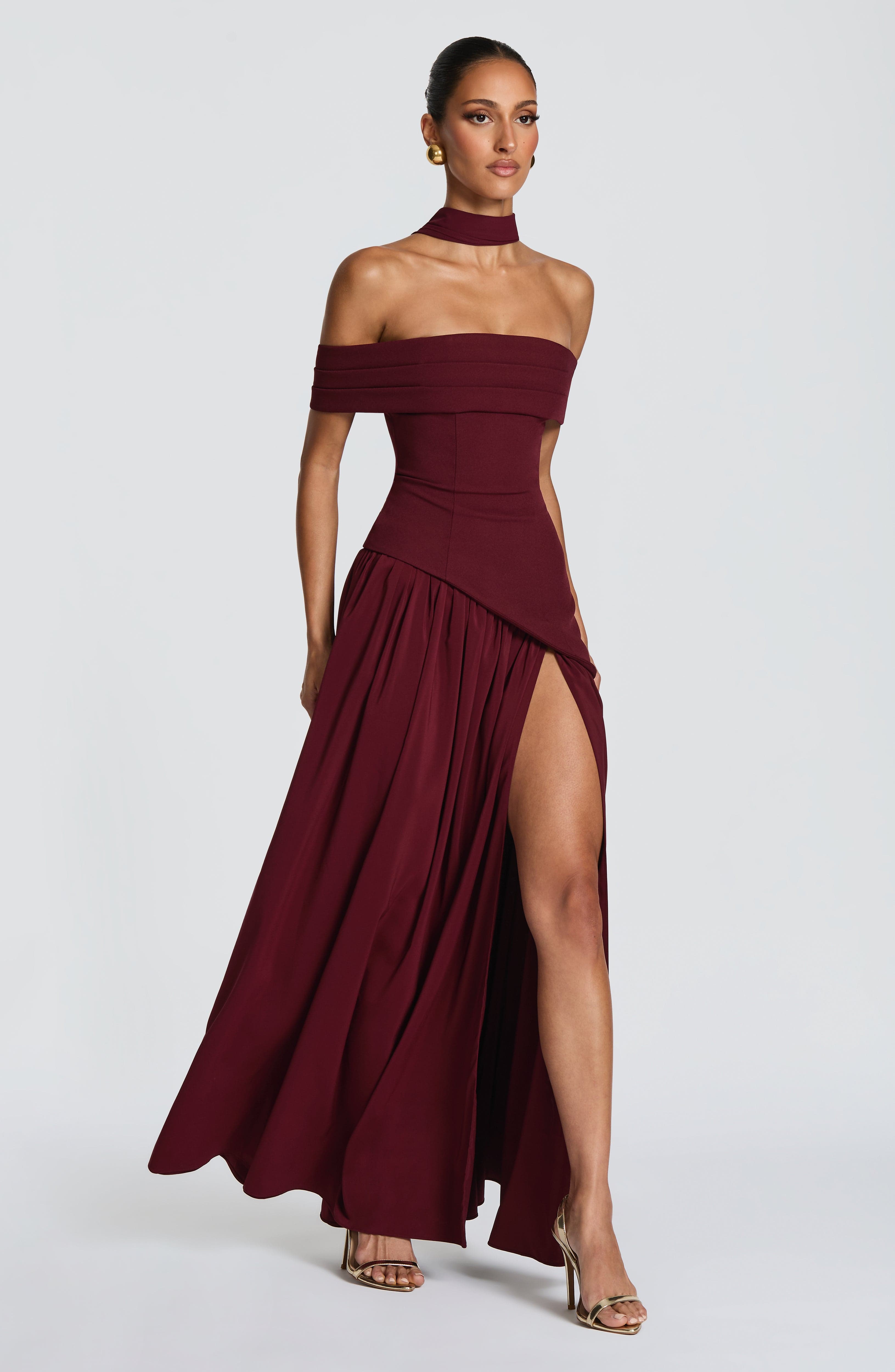 Delilah Maxi Elbise - Parlak Kiraz Rengi