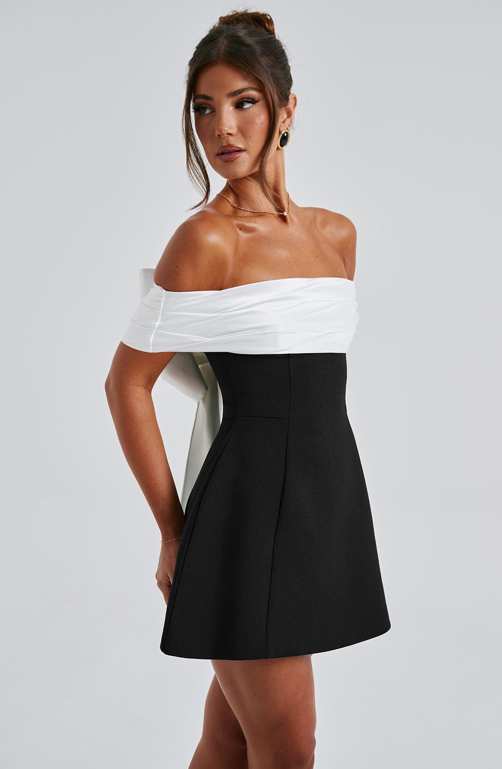 Delta Mini Siyah Elbise