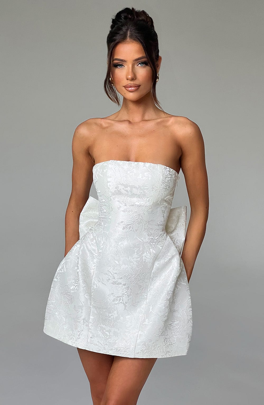 Elenora Mini Krem Elbise
