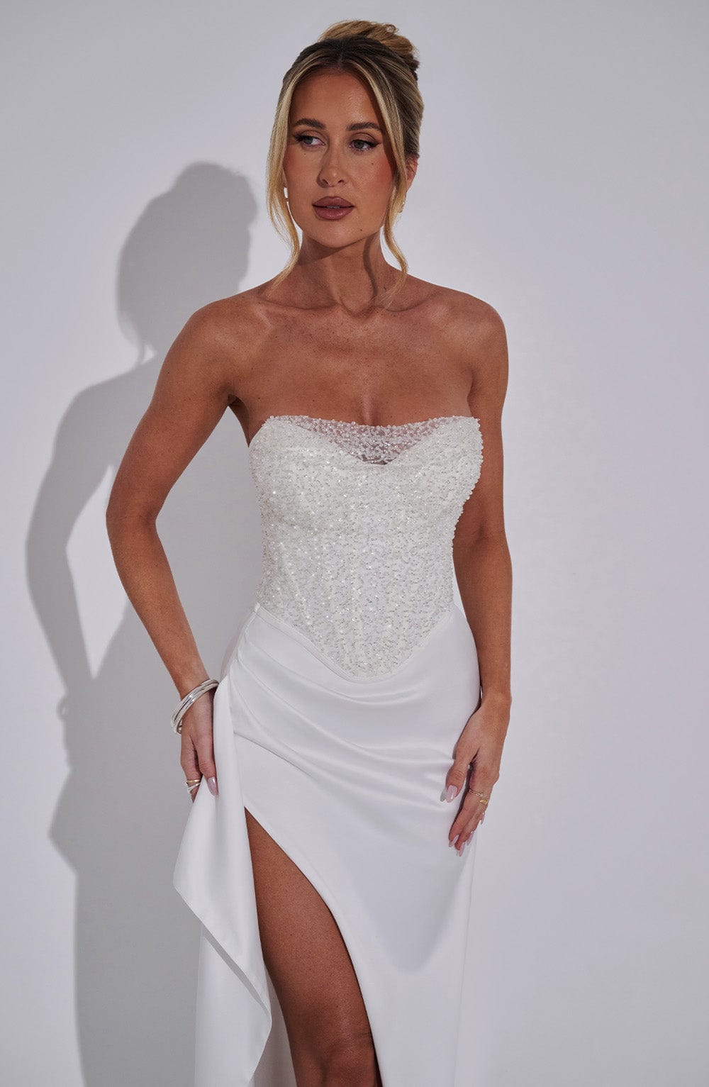 Emrielle Ekru Maxi Elbise