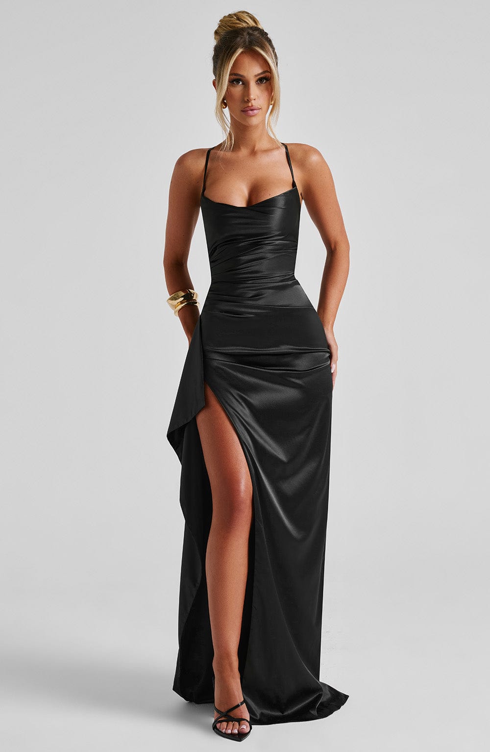Helen Siyah Maxi Elbise