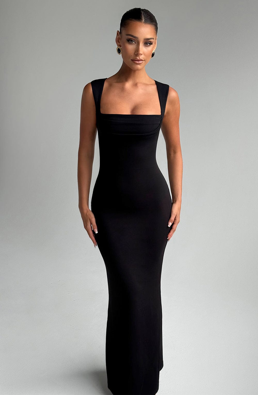 Helena Siyah Maxi Elbise