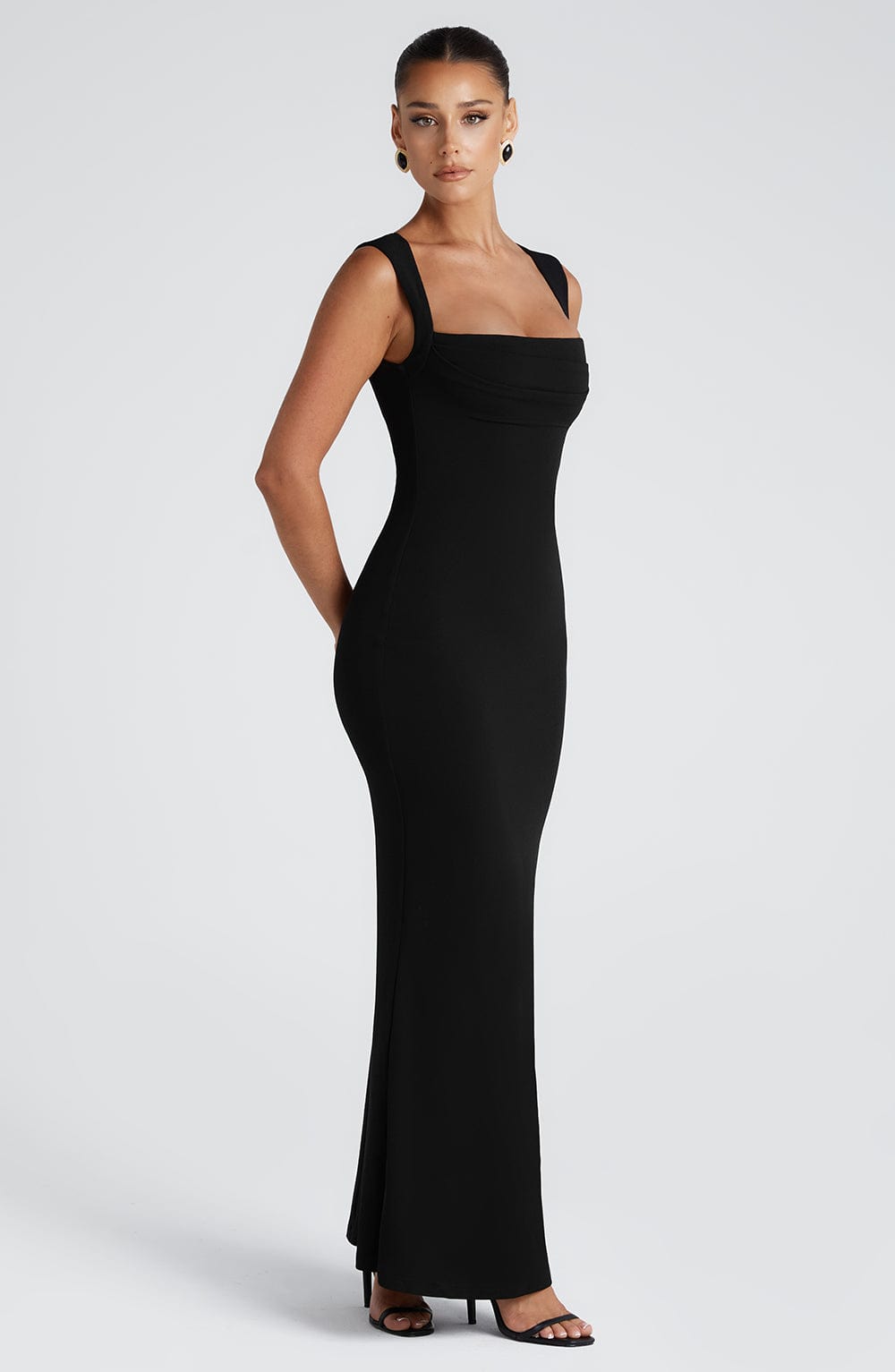 Helena Siyah Maxi Elbise